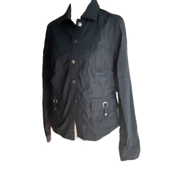 Dalia - Picture 3 of 4